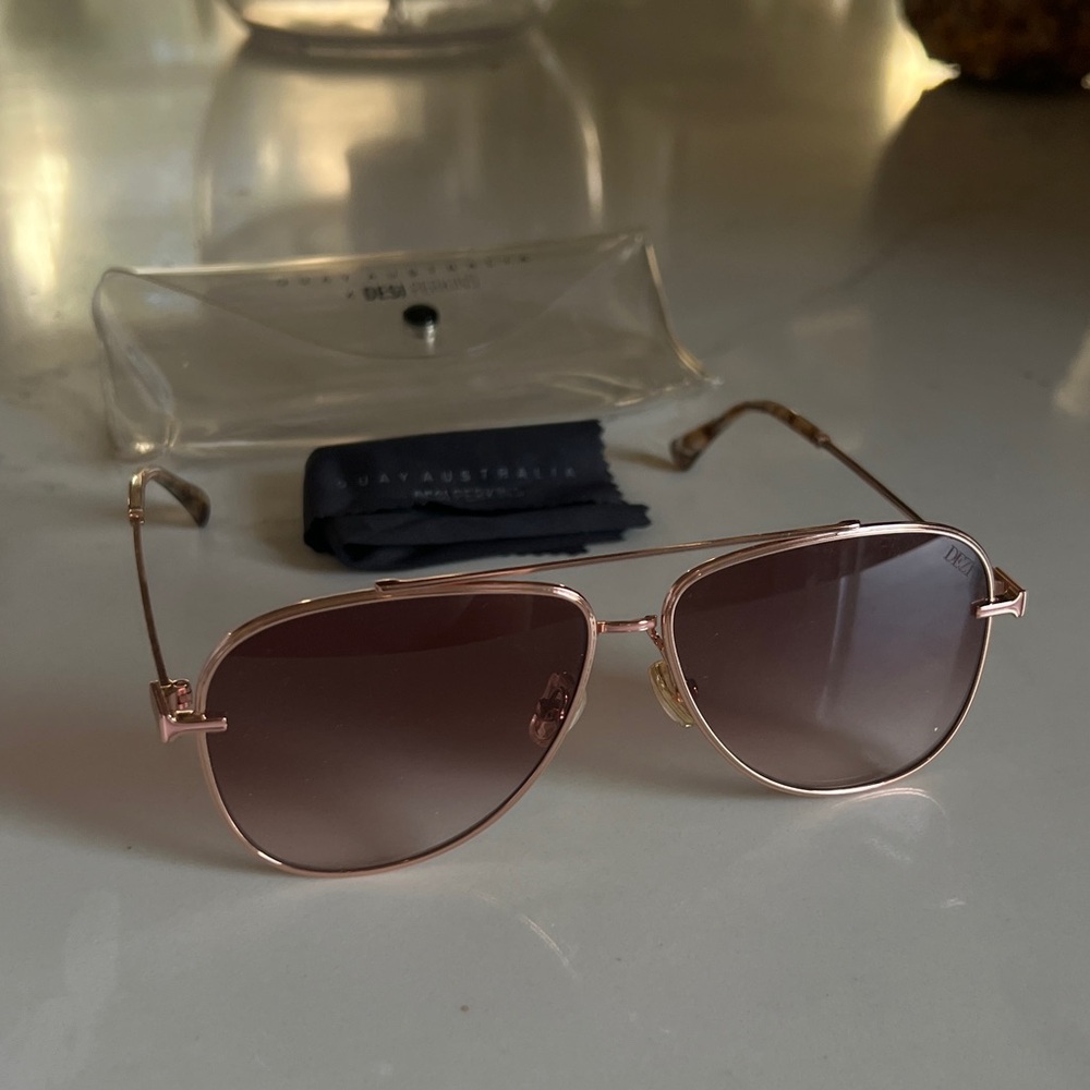 SOLD Quay x Desi Perkins High Key Aviators - Rose Gold